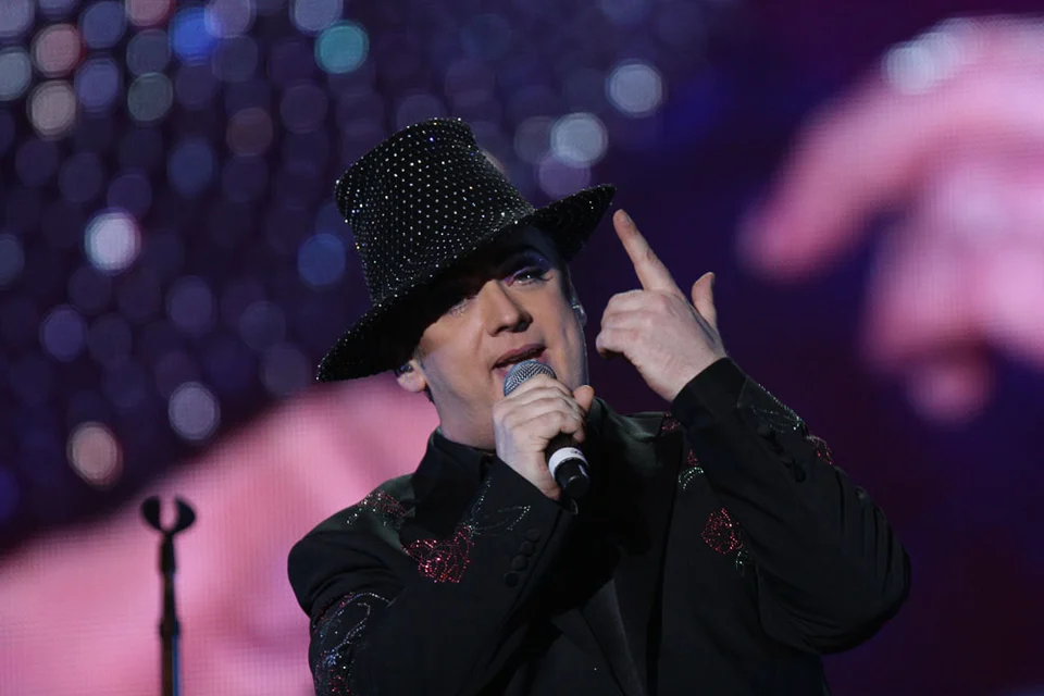 Boy George in Sydney · Eva Rinaldi / Wikimedia Commons · CC BY-SA 2.0, cropped for card use